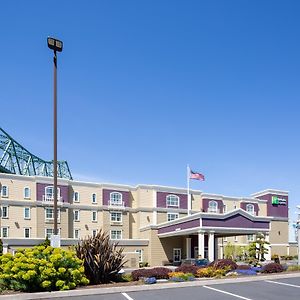 Holiday Inn Express Hotel & Suites Astoria By Ihg